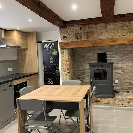 Maison Individuelle A Chanac 2 Chambres 1 Canape Lit Wifi Gratuit Buitenkant foto